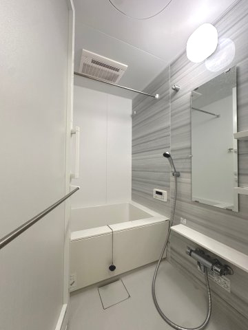 【浴室】