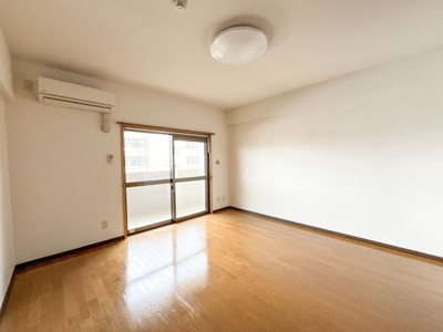 【居間・リビング】 | サトサバーブ