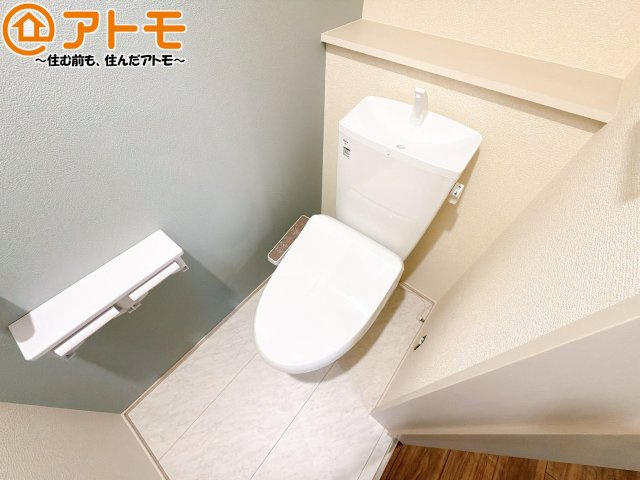 【トイレ】 | 清水区三保7期　新築戸建　3号棟 | 年代を問わず使いやすい洗浄機能付きのトイレ♪肌への負担をも減らせるのでお子様の敏感なお肌も安心！