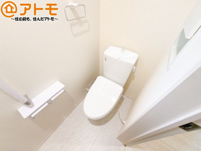 【トイレ】 | 清水区三保7期　新築戸建　2号棟 | 毎日使うトイレだからこそ機能性を重視したいですよね！温水洗浄便座で快適な時間をお過ごしください♪