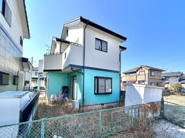 【中古戸建】伊勢崎市宮子町の外観|■外観｜ここから始まる「日常」はご家族にとってかけがえのない時間となります。少しでも豊かに、快適に。