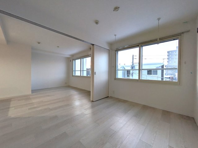 【洋室】 | ガレット