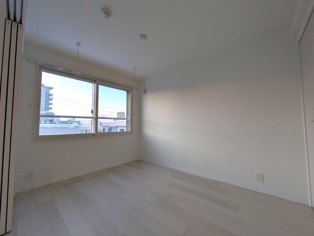 【洋室】 | ガレット