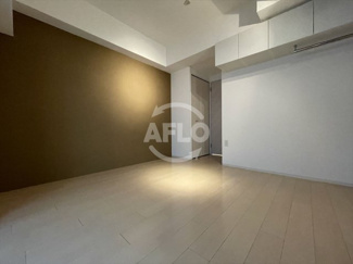 【居間・リビング】 | SERENiTE本町エコート | SERENiTE本町エコート(セレニテ本町エコート)　洋室