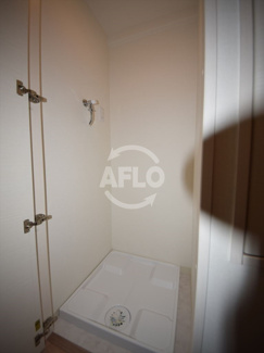 【設備】 | スプランディッド淀屋橋DUE | スプランディッド淀屋橋DUE　室内洗濯機置場