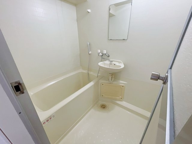 ハイツ後藤の浴室
