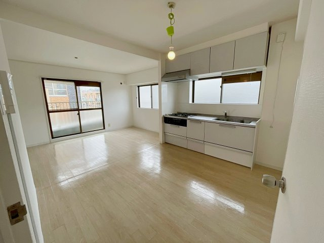 ハイツ後藤の居間・リビング