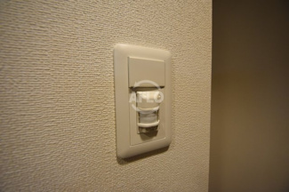 【設備】 | プレサンス北浜レガーロ | プレサンス北浜レガーロ　自動照明