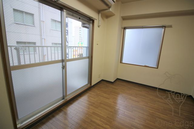 サンガ梅田の内装