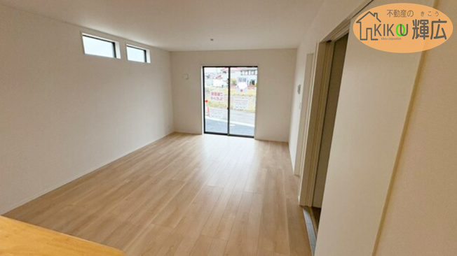 【居間・リビング】 | 明石市大久保町谷八木第6（全9棟）7号棟