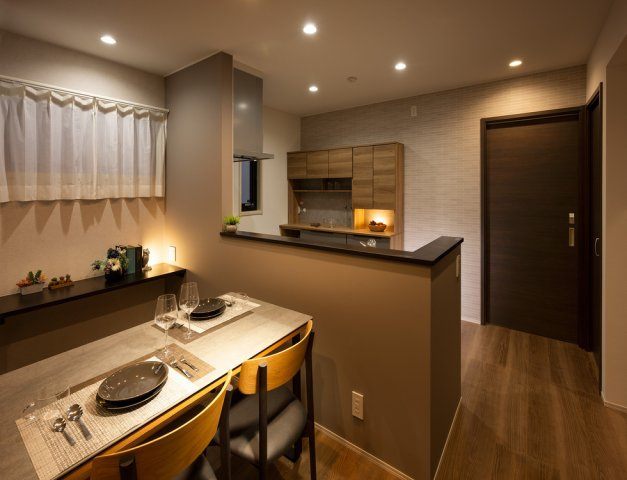 清水区八坂西町　戸建　2号棟のキッチン