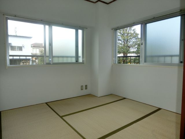 【和室】 | 吉田ハイツ | 和室は２部屋とも２面採光です。 （※参考写真）