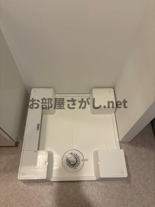 ＬＵＭＥＥＤ横濱末吉町の居間・リビング