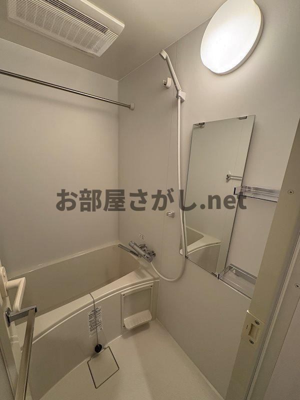 ＬＵＭＥＥＤ横濱末吉町の浴室