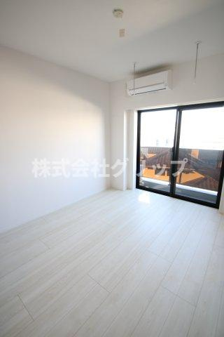 アルコバレーノ川崎WESTの洋室
