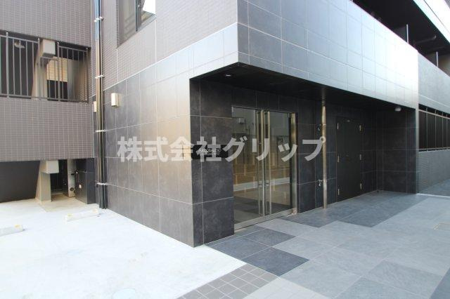 アルコバレーノ川崎WESTのエントランス
