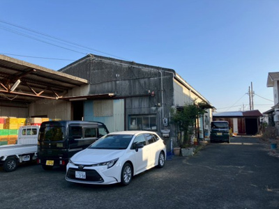 【駐車場】 | 西阿倉川倉庫