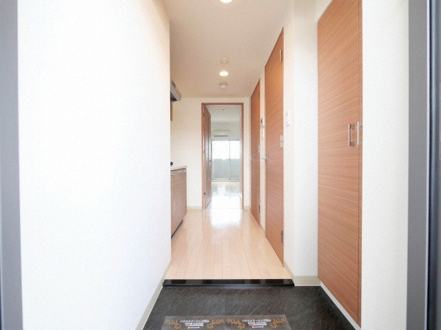 エスリード阿波座シティーウェストの玄関