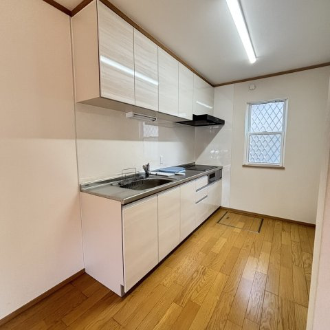 フォレストヴィル私部のキッチン