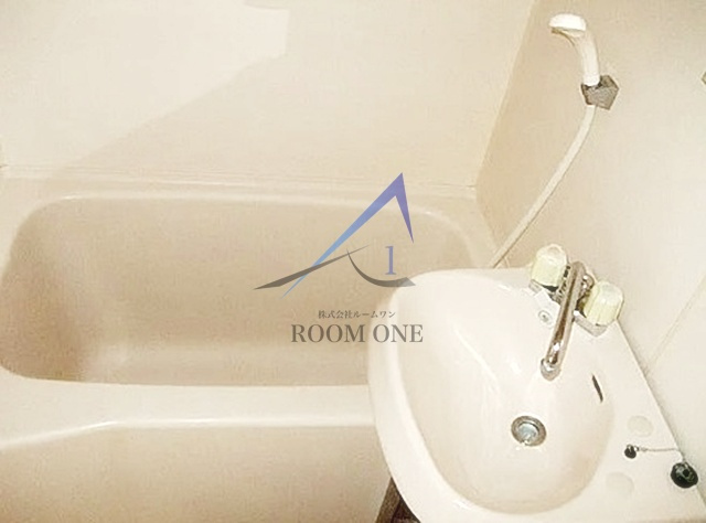 ルネ余丁町の浴室|お風呂です。