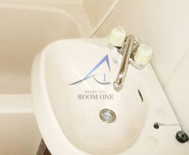 ルネ余丁町の洗面所|洗面台です。