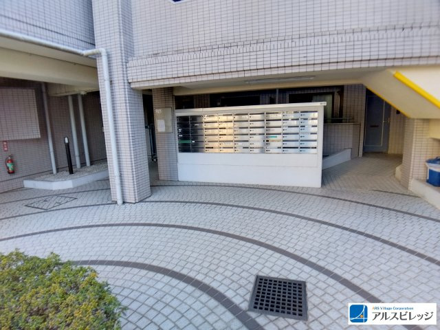 ザ・ステイツ志木アーバンヒルズの設備|集合ポスト