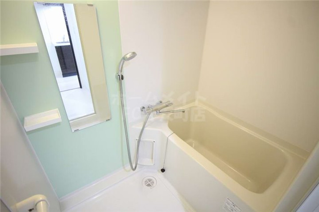 【浴室】 | レグゼスタ弁天町 | お風呂です