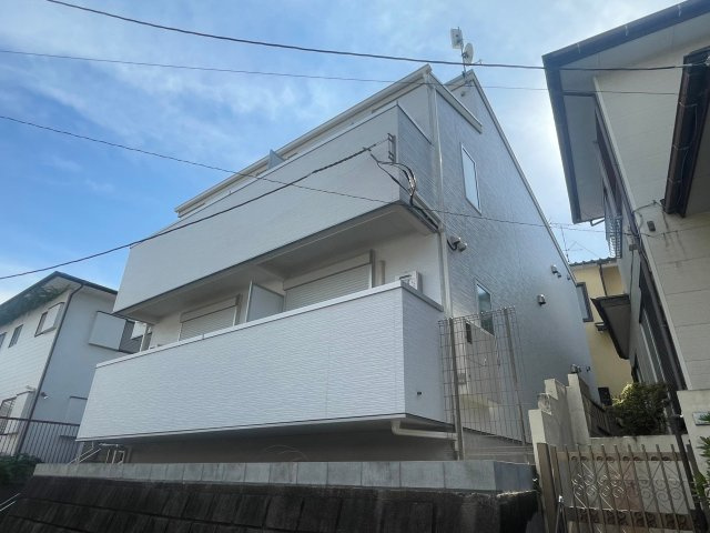 松戸市稔台２丁目のアパートの外観