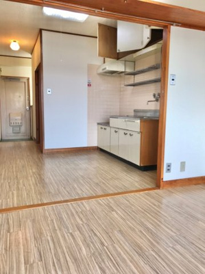 【居間・リビング】 | ユーレジデンスサンミラー | ※同建物同型別のお部屋