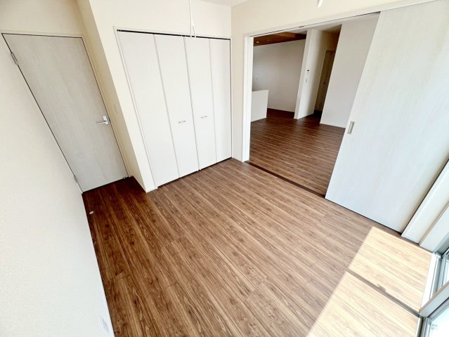 吉田町川尻5期／の洋室