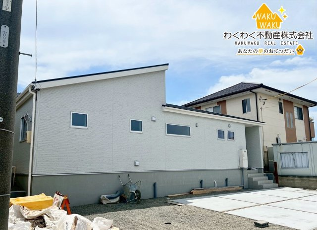 吉田町川尻5期／の前面道路含む現地写真|限定1棟（2026年5月下旬撮影）