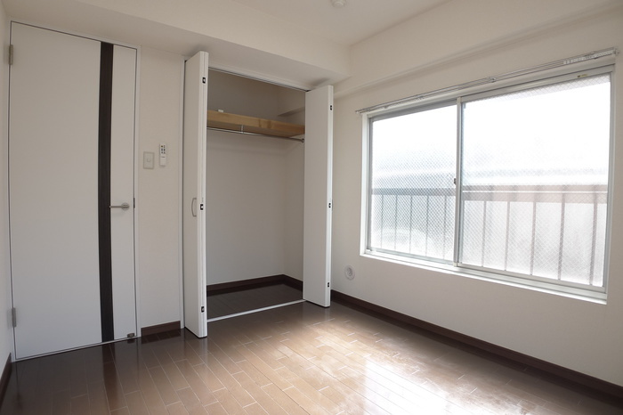 諏訪町マンション