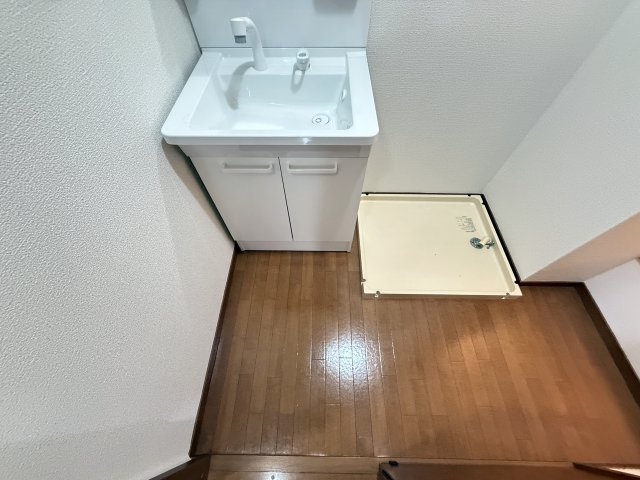 エピナール B棟の洗面所