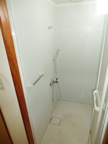 【浴室】 | パティオ・レオン | 綺麗なシャワールーム。 （※参考写真）