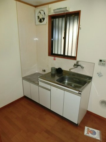 【キッチン】 | パティオ・レオン | キッチンは２口ガスコンロ対応。 （※参考写真）