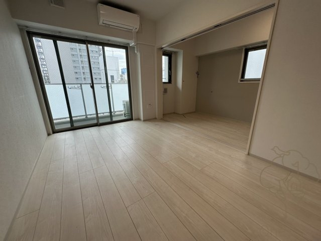 K-NEXT・南森町の居間・リビング