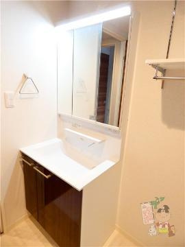 シャーメゾンアストラの洗面所|洗面