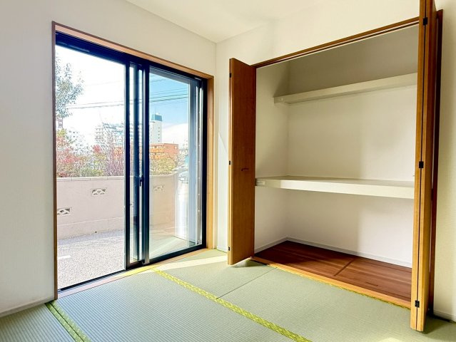 川越市南大塚4丁目　新築一戸建て　1号棟の和室|趣のある和室です