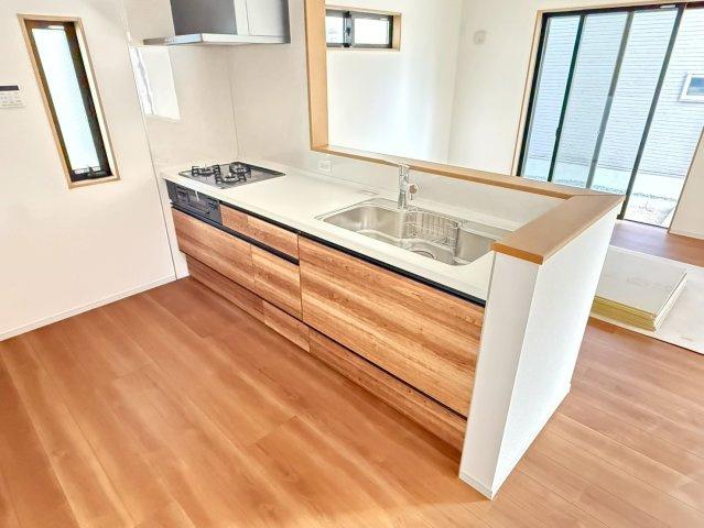 川越市南大塚4丁目　新築一戸建て　1号棟のキッチン|キッチンでお料理をお楽しみください