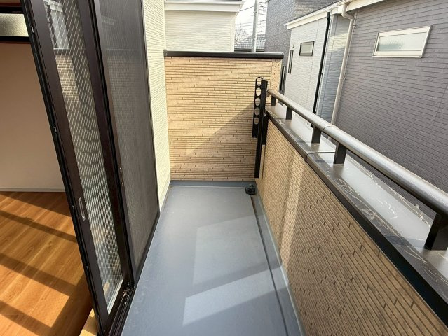 川越市南大塚4丁目　新築一戸建て　1号棟のバルコニー|陽当たり良好なバルコニーです