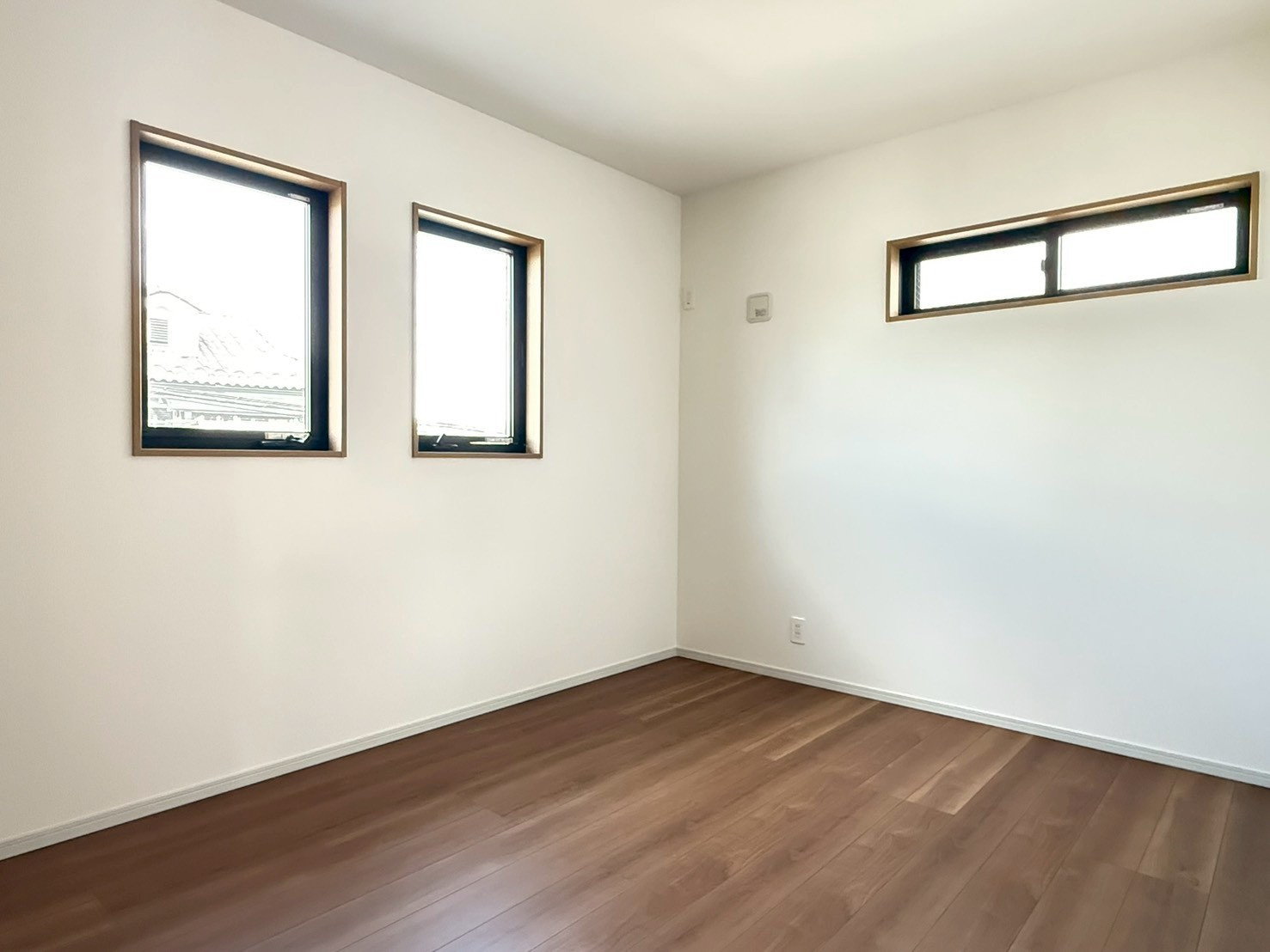 川越市南大塚4丁目　新築一戸建て　1号棟の洋室|明るい洋室です