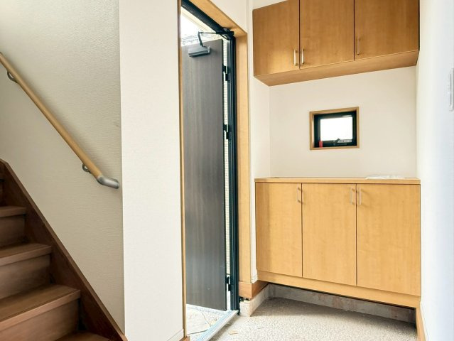 川越市南大塚4丁目　新築一戸建て　1号棟の玄関|明るい玄関です