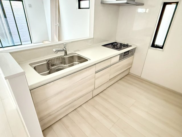 川越市南大塚4丁目　新築一戸建て　2号棟のキッチン|使いやすいキッチンです