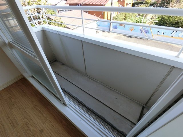 【バルコニー】