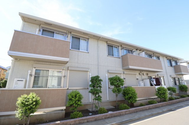 ソレアード　Ａ棟の外観