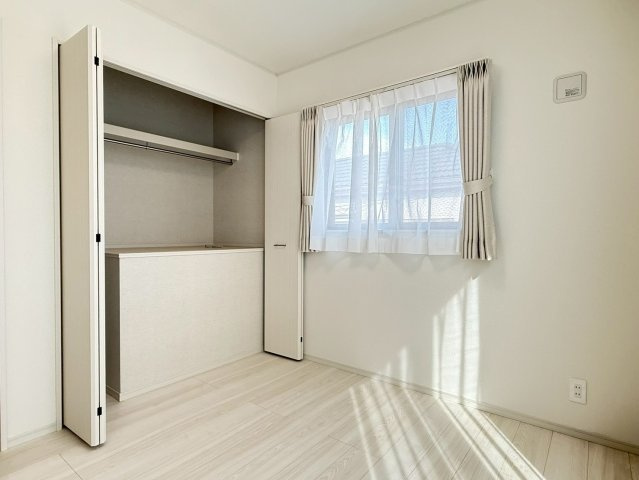 川越市南大塚4丁目　未入居一戸建て　3号棟の収納|こまごまとしたものを収納できそうですね