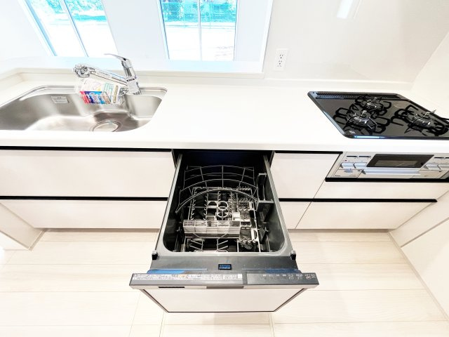 『八王子市新築戸建て』八王子市楢原町1311【仲介手数料無料】のキッチン|～仲介手数料無料☆八王子ひなた不動産～八王子市楢原町　新築戸建て