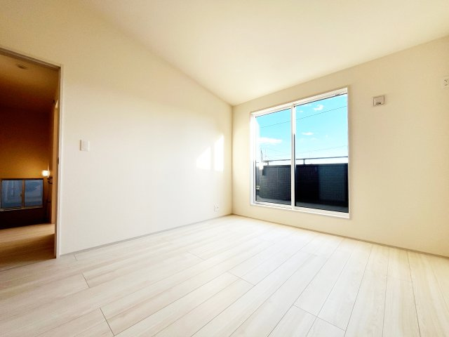 『八王子市新築戸建て』八王子市楢原町1311【仲介手数料無料】の洋室|～仲介手数料無料☆八王子ひなた不動産～八王子市楢原町　新築戸建て