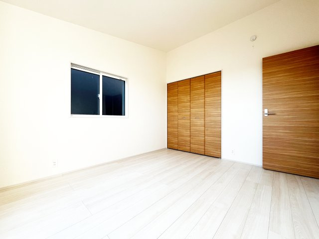 『八王子市新築戸建て』八王子市楢原町1311【仲介手数料無料】の洋室|～仲介手数料無料☆八王子ひなた不動産～八王子市楢原町　新築戸建て