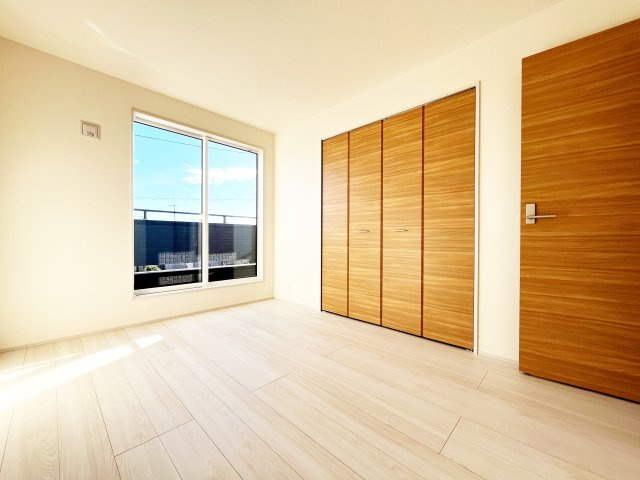 『八王子市新築戸建て』八王子市楢原町1311【仲介手数料無料】の洋室|～仲介手数料無料☆八王子ひなた不動産～八王子市楢原町　新築戸建て